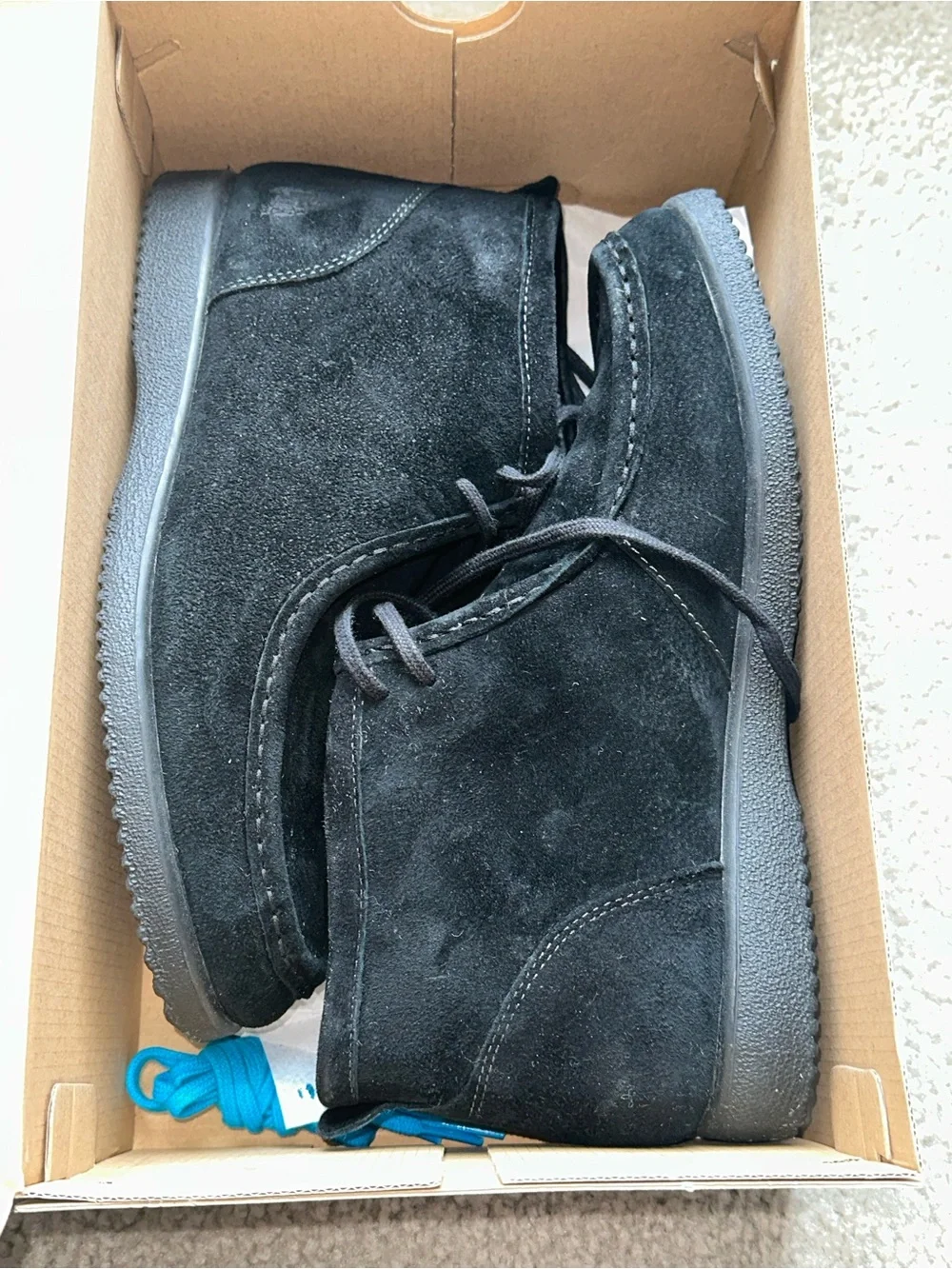 Hush Puppies Black Suede Chukka Boots